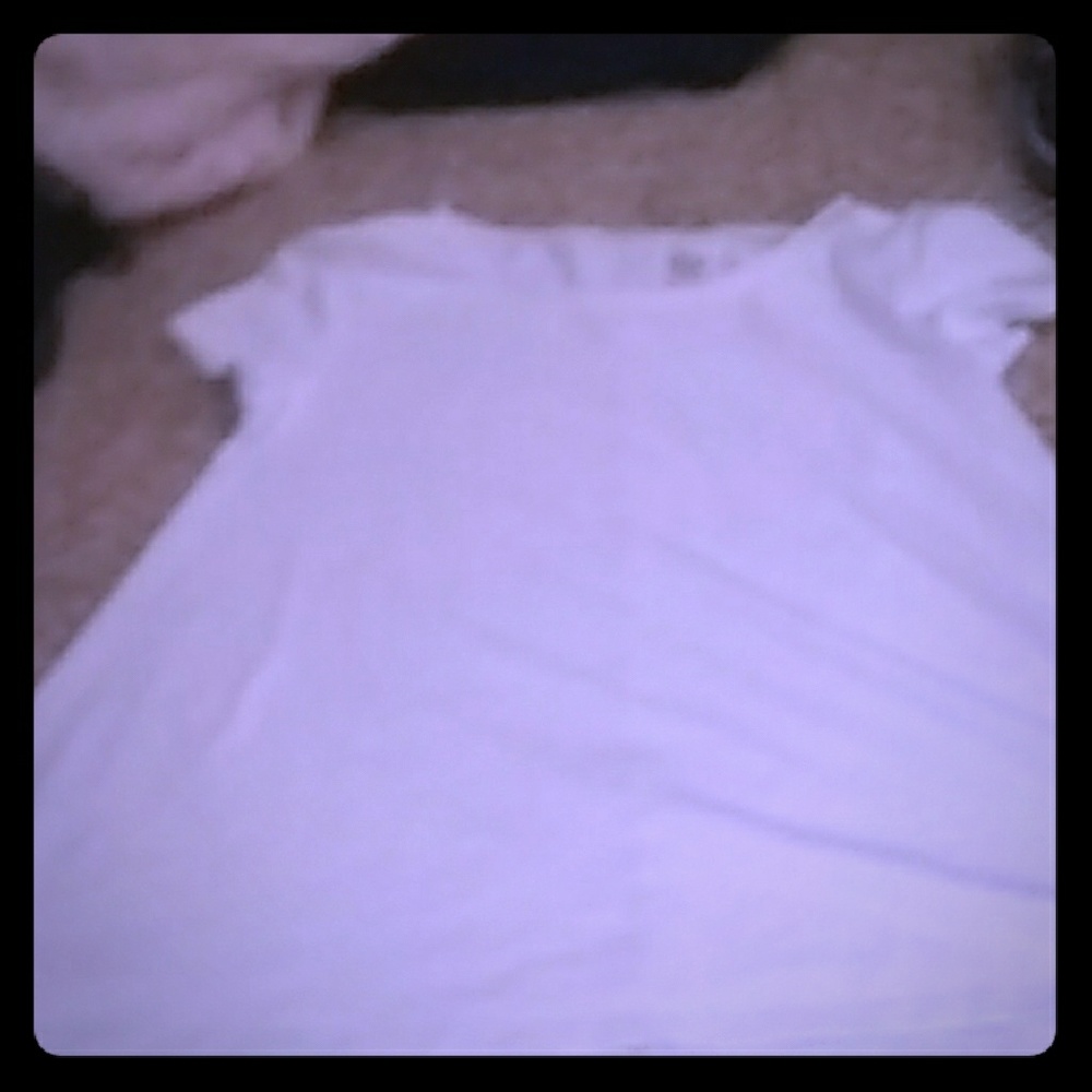 White tee